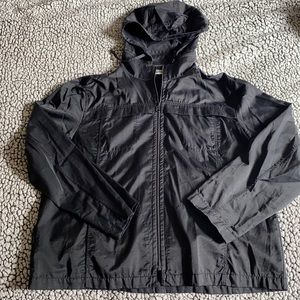 Chico’s Black zip front light weight coat